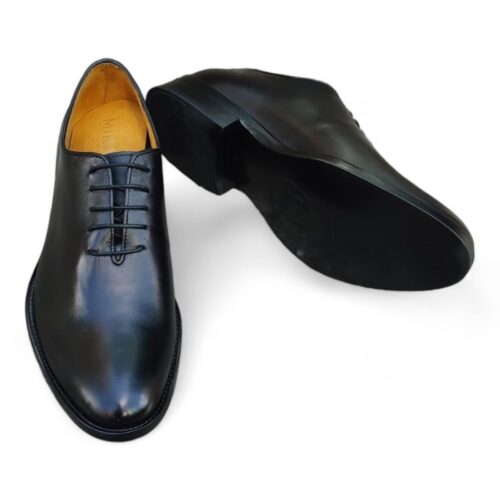 Zapato Wholecut total Black