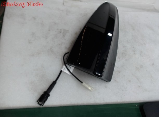 AMBACAR - DFSK GLORY 560 - ANTENA ALETA TIBURON 560