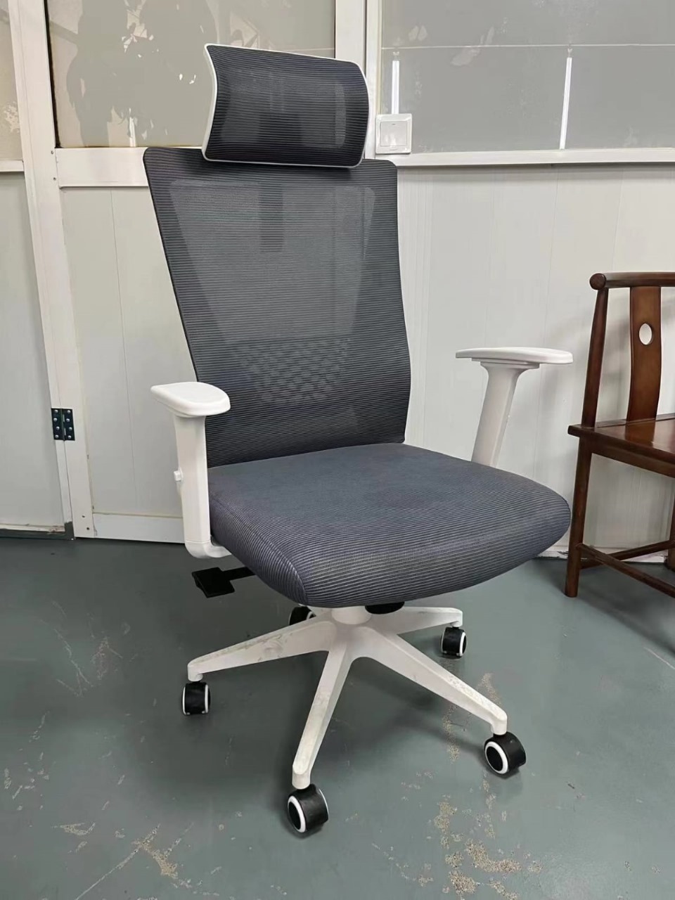 SILLA GERENCIAL DE OFICINA ERGONOMICA CON APOYO LUMBAR